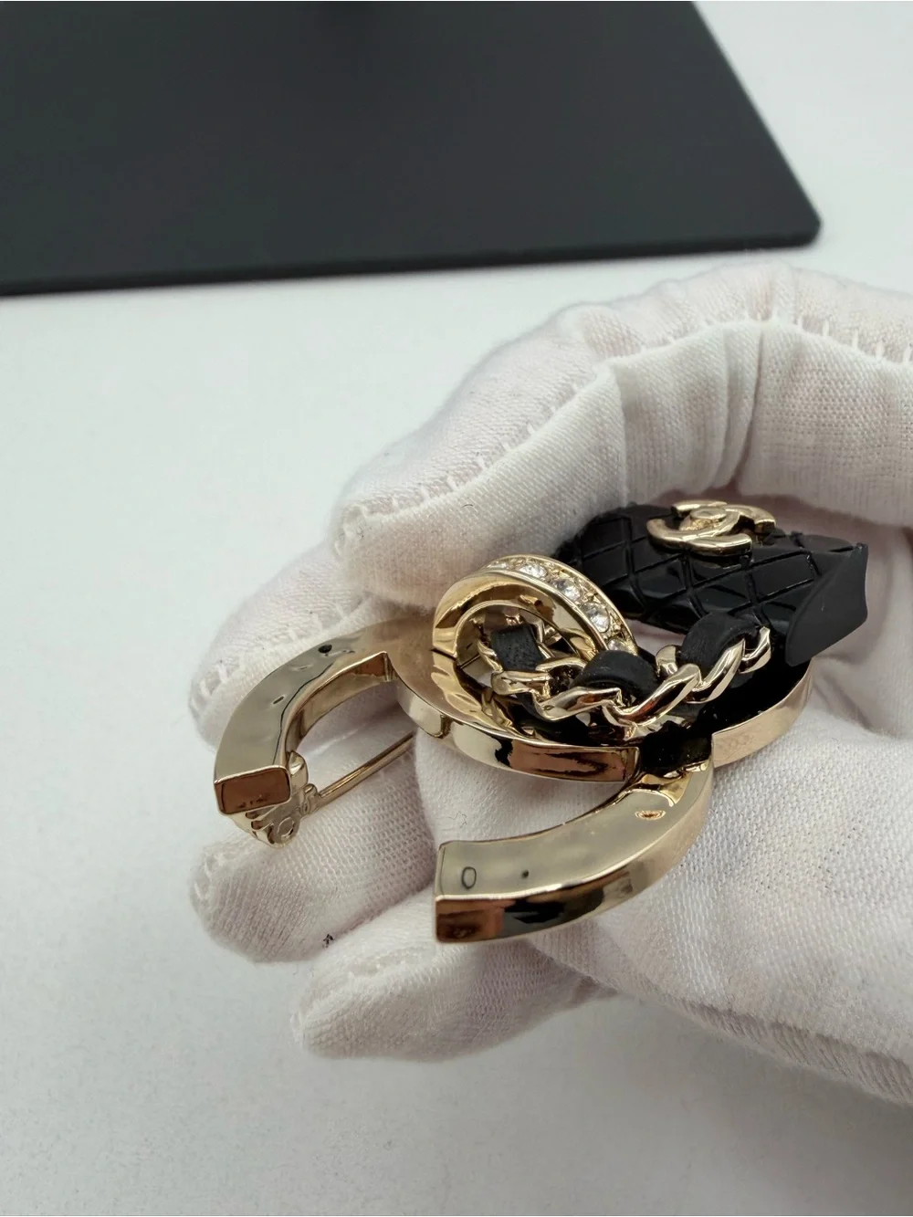 Chanel Gold Accessory Brooch vintage